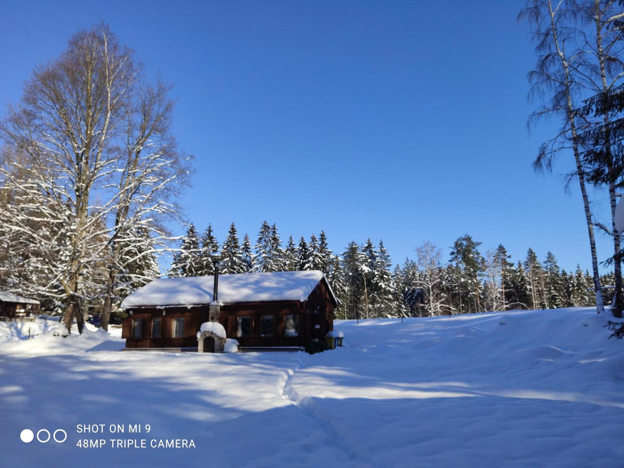 Lesni Chaty "Hogo Fogo" Kytlice Exterior foto