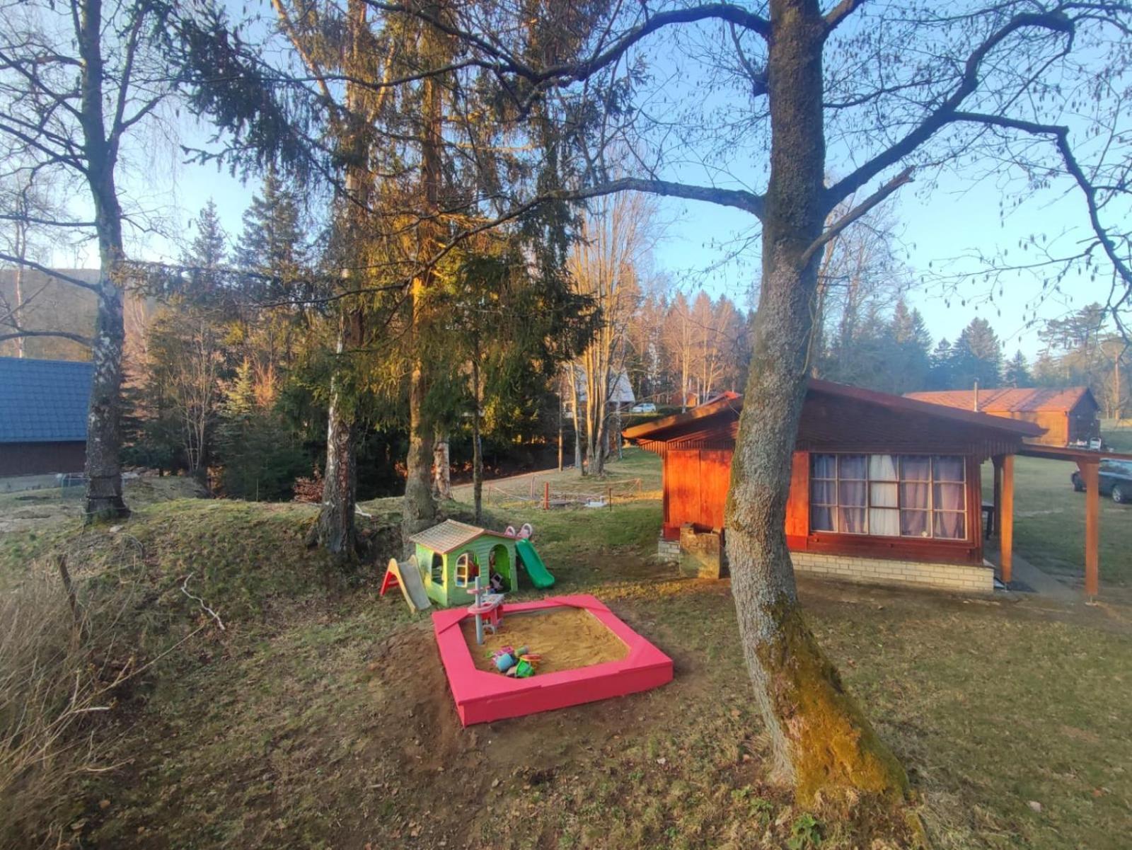Lesni Chaty "Hogo Fogo" Kytlice Exterior foto